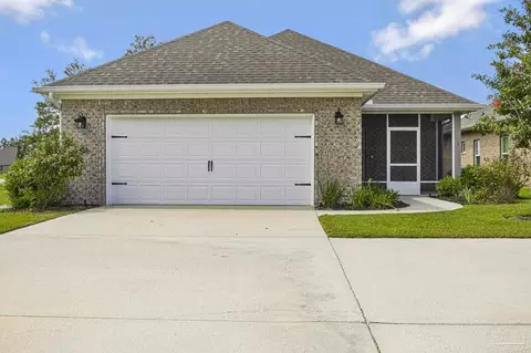 Exterior - 8977 Eureka St, Milton, FL 32583 photo 2 of 15