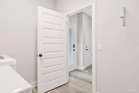 Entry Way - 8977 Eureka St, Milton, FL 32583 photo 12 of 12