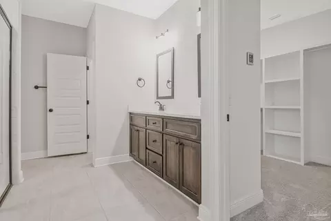 Entry Way - 8977 Eureka St, Milton, FL 32583 photo 6 of 12