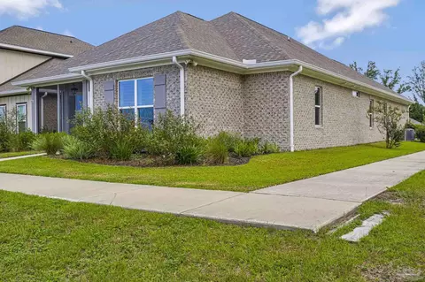 Exterior - 8977 Eureka St, Milton, FL 32583 photo 3 of 15