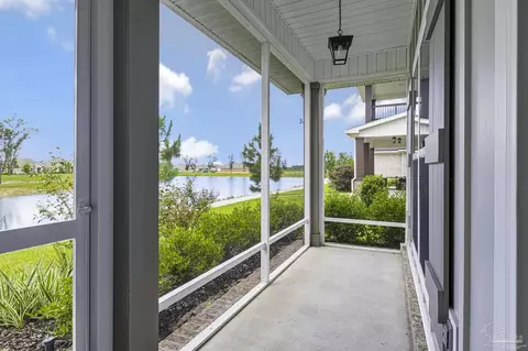 Exterior - 8977 Eureka St, Milton, FL 32583 photo 8 of 15
