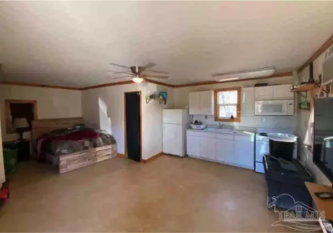 6389 County Line Rd #B, Baker, FL 32531 photo 4