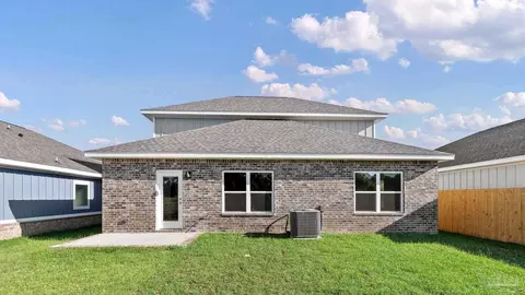 Exterior - 5679 Grit St, Milton, FL 32570 photo 2 of 2