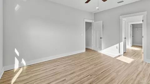Bedroom - 5679 Grit St, Milton, FL 32570 photo 6 of 8