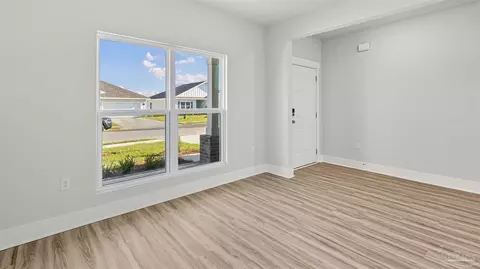 Living - 5679 Grit St, Milton, FL 32570 photo 1 of 4
