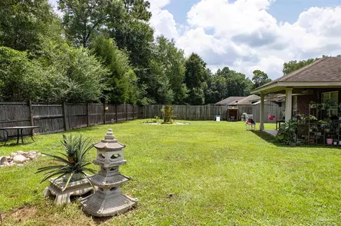 Exterior - 6570 Kembro Rd, Milton, FL 32570 photo 3 of 4