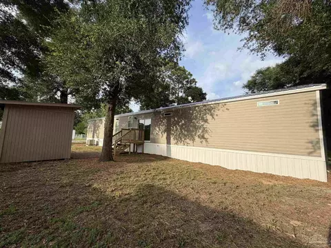 Exterior - 6225 Goliath Rd, Milton, FL 32583 photo 5 of 6
