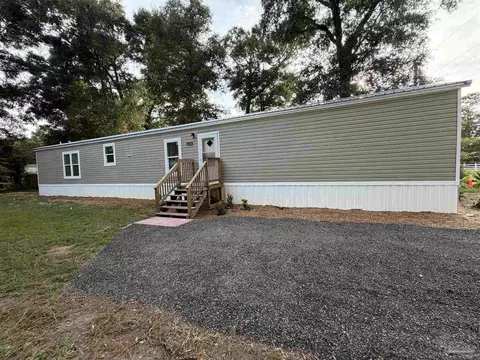 Exterior - 6225 Goliath Rd, Milton, FL 32583 photo 1 of 6