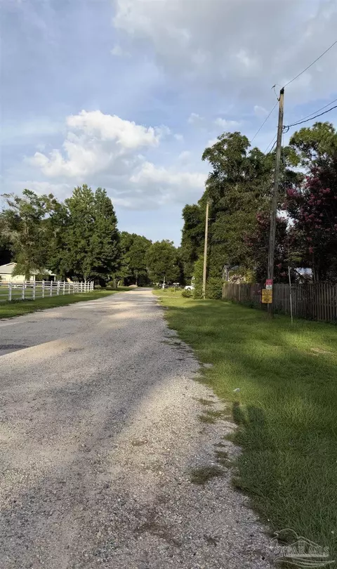 Other - 6225 Goliath Rd, Milton, FL 32583 photo 9 of 17