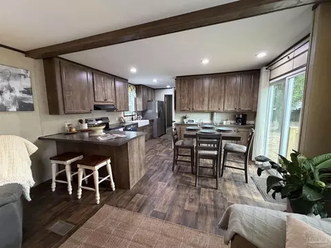 Kitchen - 6225 Goliath Rd, Milton, FL 32583 photo 10 of 10