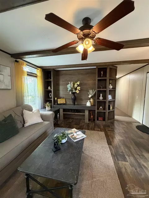 Living - 6225 Goliath Rd, Milton, FL 32583 photo 1 of 6