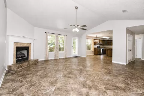 Living - 5938 Herlong Dr, Milton, FL 32570 photo 5 of 5