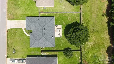 View/Area - 1254 Plata Canada Dr, Cantonment, FL 32533 photo 6 of 9