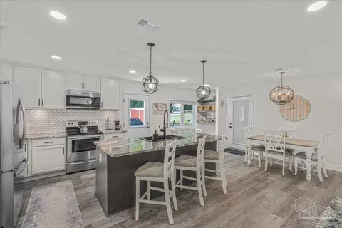 Kitchen - 4420 Mundy Ln, Pace, FL 32571 photo 1 of 6