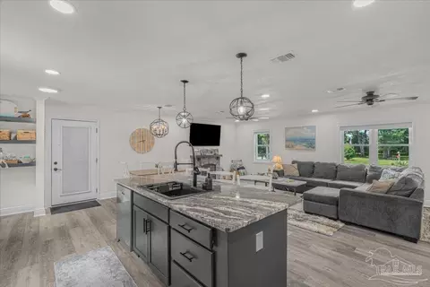 Kitchen - 4420 Mundy Ln, Pace, FL 32571 photo 6 of 6