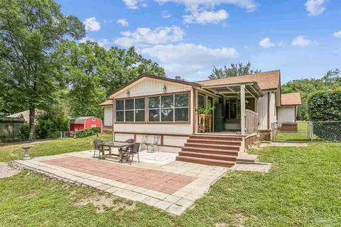 Exterior - 114 Thurston Pl, Crestview, FL 32536 photo 6 of 12