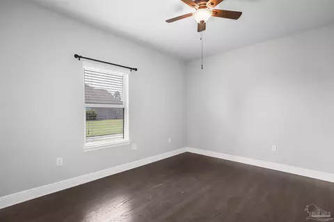 Bedroom - 2825 Gemstone Cir, Pace, FL 32571 photo 5 of 12