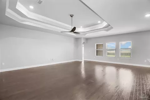 Living - 2825 Gemstone Cir, Pace, FL 32571 photo 2 of 10