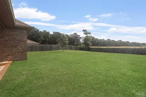 Exterior - 2825 Gemstone Cir, Pace, FL 32571 photo 4 of 6