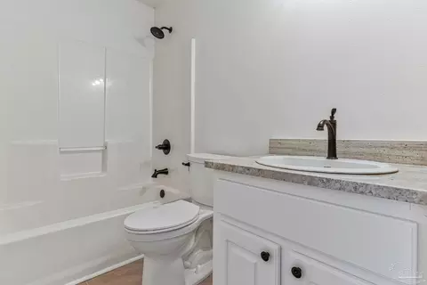 Bath - 1778 Condor Dr, Cantonment, FL 32533 photo 3 of 5