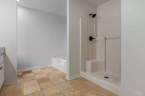 Bath - 1778 Condor Dr, Cantonment, FL 32533 photo 2 of 5
