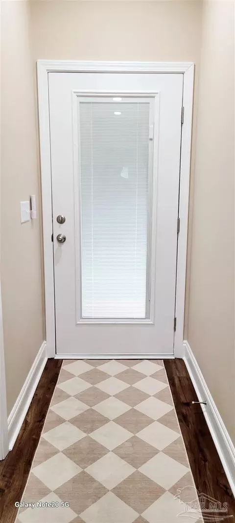 Entry Way - 3219 Electra Dr, Milton, FL 32583 photo 5 of 7