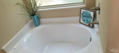 Bath - 3219 Electra Dr, Milton, FL 32583 photo 6 of 6