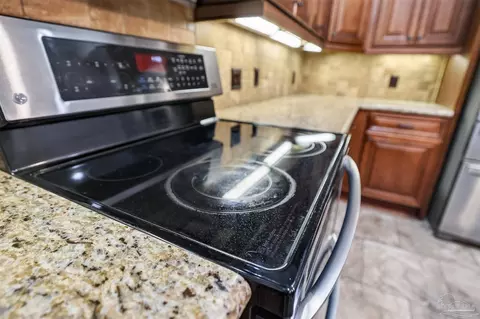Kitchen - 3026 Killarney Dr, Pace, FL 32571 photo 5 of 8