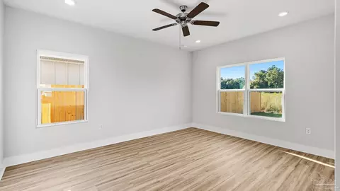 Living - 5908 Tripletail Dr, Milton, FL 32583 photo 6 of 6
