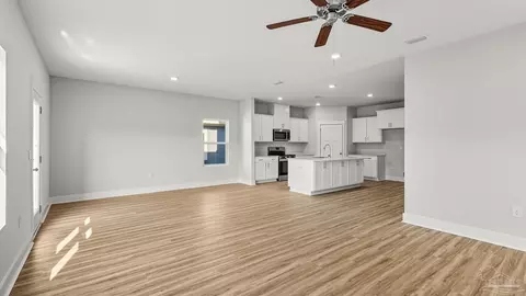 5880 Tripletail Dr, Milton, FL 32583 photo 7