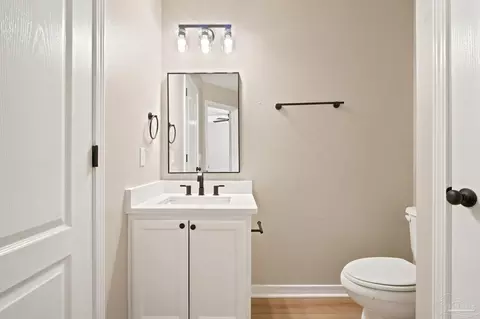 Bath - 4855 Broadleaf Dr, Pace, FL 32571 photo 4 of 6