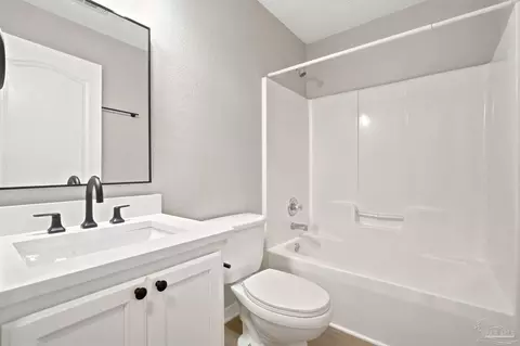 Bath - 4855 Broadleaf Dr, Pace, FL 32571 photo 6 of 6