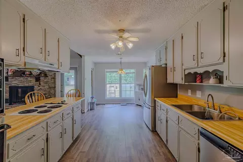 Entry Way - 3377 Ware Rd, Cantonment, FL 32533 photo 5 of 5