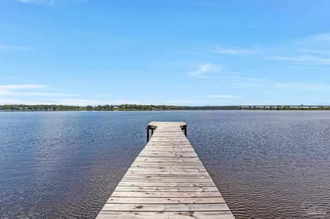 View/Area - 7631 Petersen Pt Rd, Milton, FL 32583 photo 4 of 5