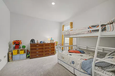 Bedroom - 4166 Upper Walk Ln, Milton, FL 32583 photo 7 of 10