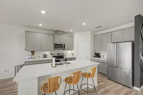 Kitchen - 4166 Upper Walk Ln, Milton, FL 32583 photo 7 of 7