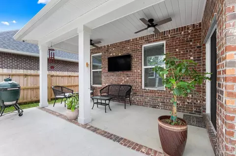 Exterior - 3897 Ranch Rd, Pace, FL 32571 photo 4 of 11