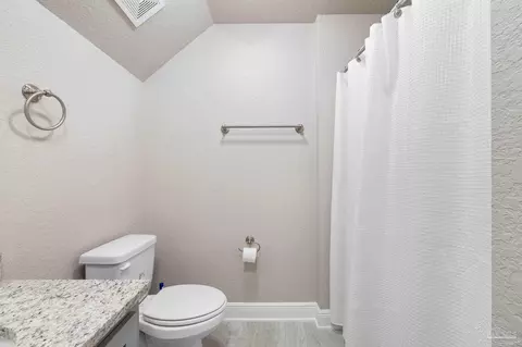 Bath - 3897 Ranch Rd, Pace, FL 32571 photo 4 of 4