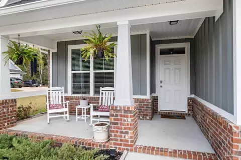 Exterior - 3897 Ranch Rd, Pace, FL 32571 photo 2 of 11