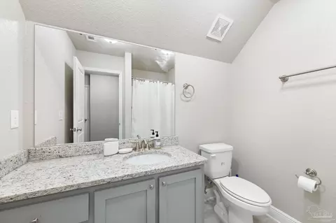 Bath - 3897 Ranch Rd, Pace, FL 32571 photo 3 of 4