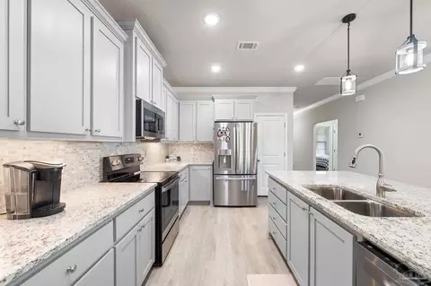 Kitchen - 3897 Ranch Rd, Pace, FL 32571 photo 3 of 4