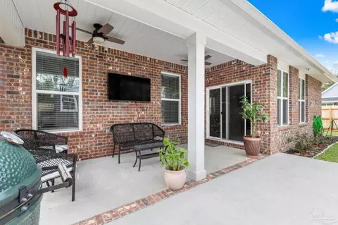 Exterior - 3897 Ranch Rd, Pace, FL 32571 photo 5 of 11