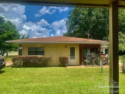 Exterior - 5116 Seagull Dr, Pace, FL 32571 photo 3 of 13