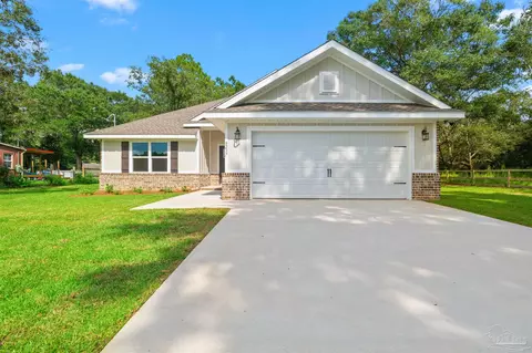 8237 Western Way Dr, Pensacola, FL 32526