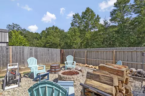 Exterior - 6771 Cotter Dr, Milton, FL 32570 photo 7 of 7