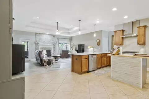 Entry Way - 6771 Cotter Dr, Milton, FL 32570 photo 5 of 5