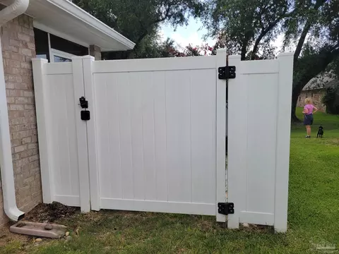 Other - 3881 Throne Ct, Milton, FL 32583 photo 2 of 11