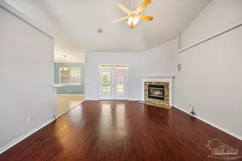 Living - 5403 Stafford Cir, Pace, FL 32571 photo 6 of 6