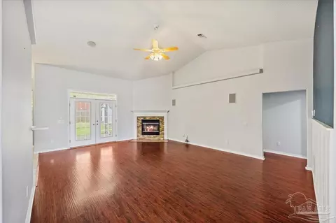 Living - 5403 Stafford Cir, Pace, FL 32571 photo 2 of 6