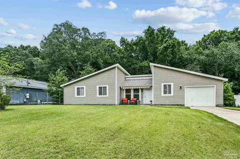 4726 Bridgedale Dr, Pensacola, FL 32505